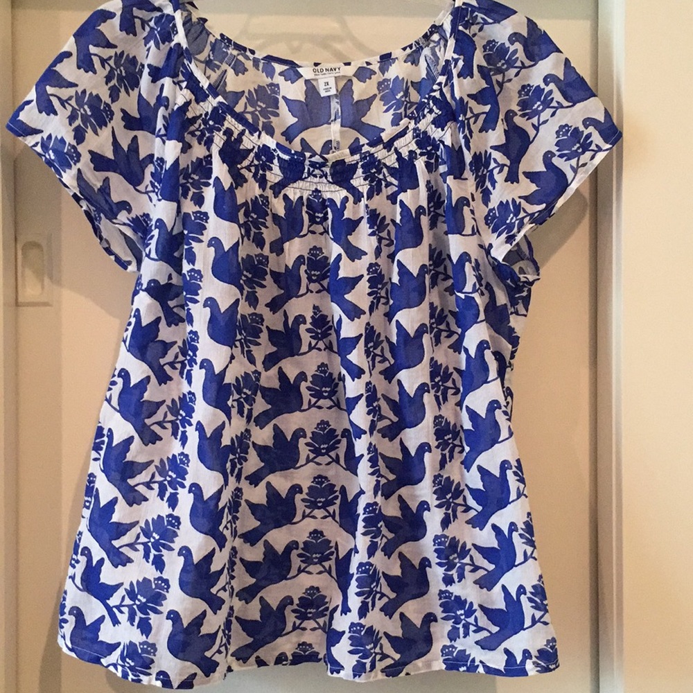 Spring bird print top